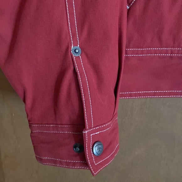 Ariat women’s water resistant lined western type jacket. - Picture 6 of 8